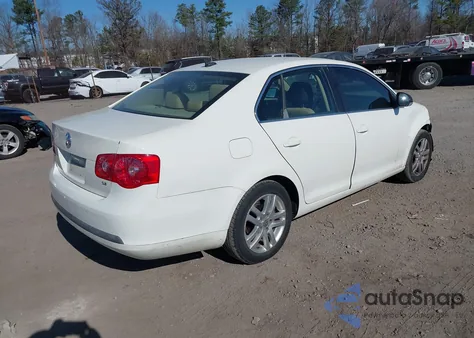 2007 Volkswagen Jetta 2.5 из США, поврежденный, VIN 3VWSF71K67M033668